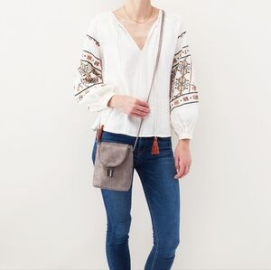 HOBO Fern Crossbody in Titanium Metallic Leather